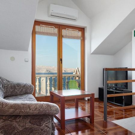 Apartmán Manda Karlobag Exteriér fotografie
