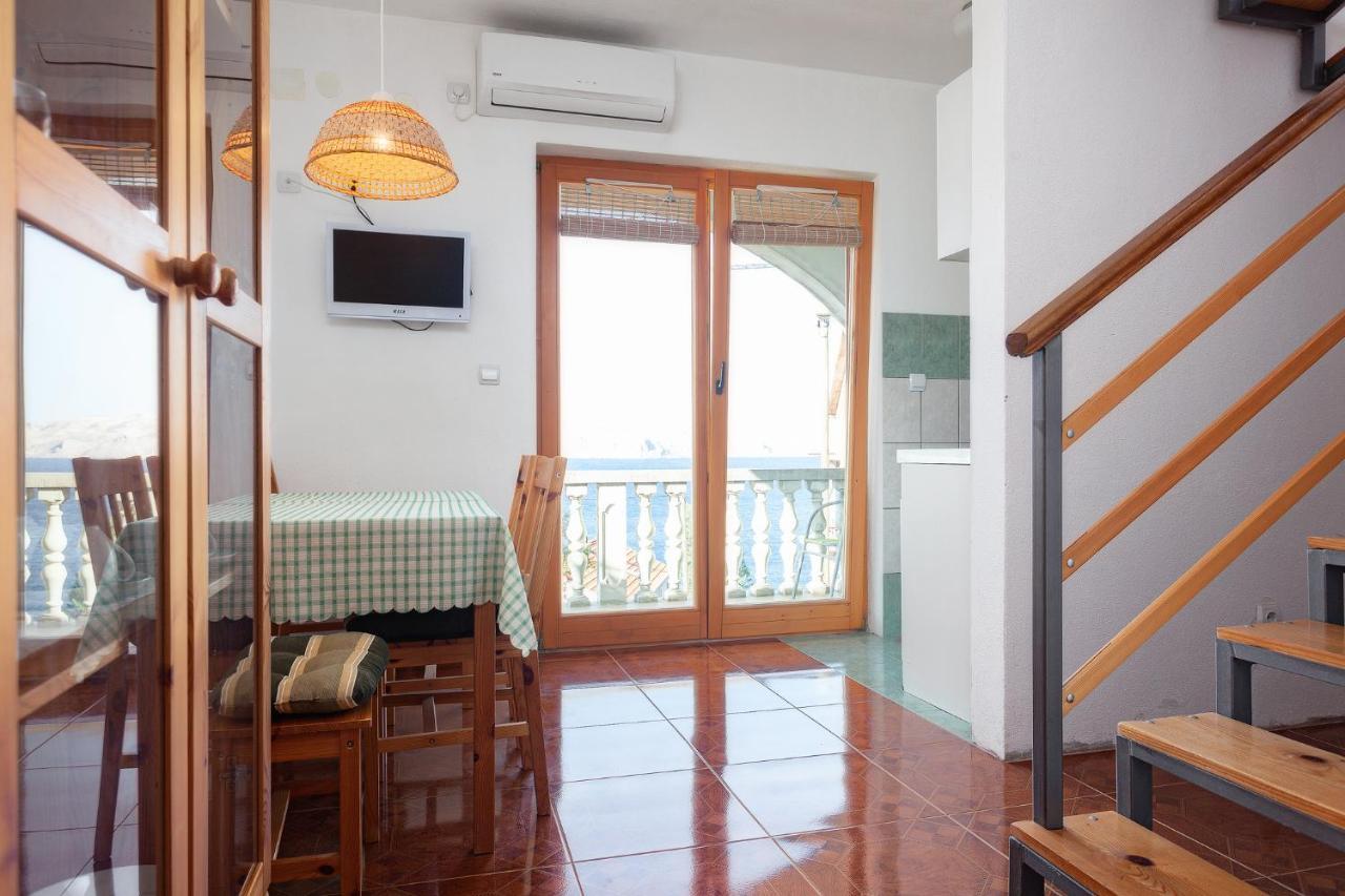Apartmán Manda Karlobag Exteriér fotografie
