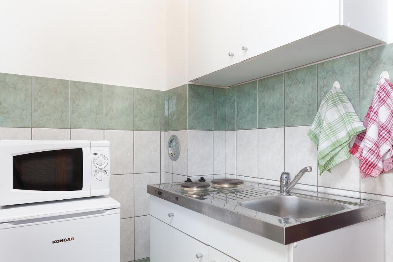 Apartmán Manda Karlobag Exteriér fotografie
