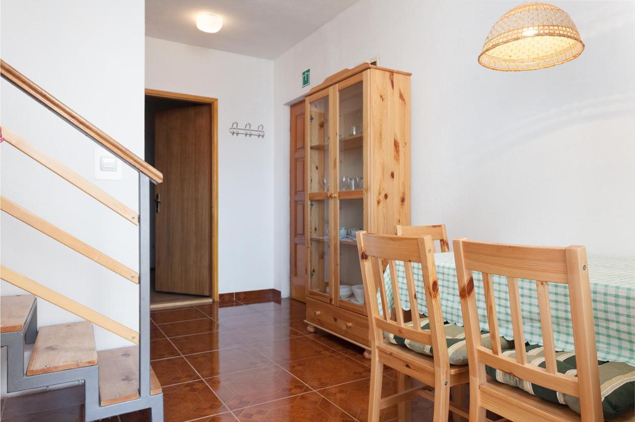 Apartmán Manda Karlobag Exteriér fotografie